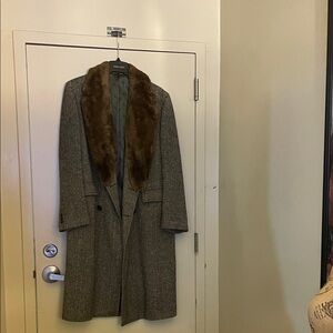 Bill Blass Gray Trench Coat with Brown Fur Collar